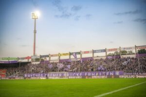 Die Fankurve vom Vfl Osnabrueck