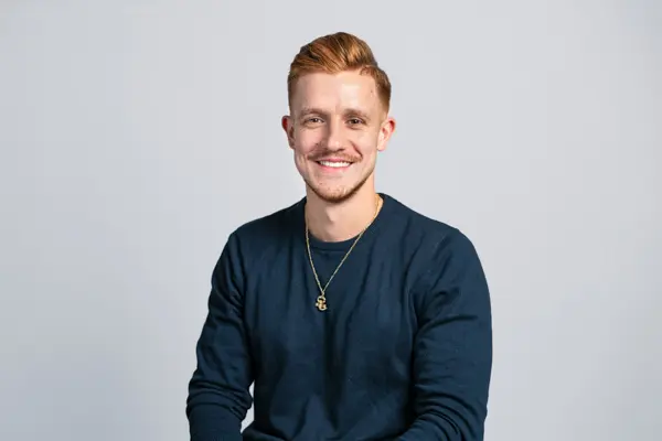 teammitglied-yannick-hoppe Portraitfoto von Yannick Hoppe