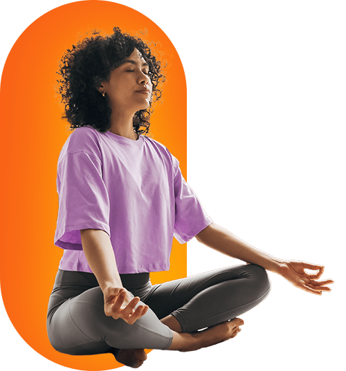 praeventionskurse (1) Eine Frau macht Yoga.